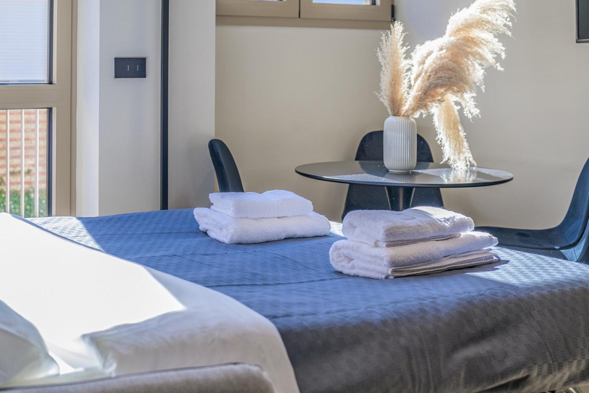Luxury Suite Nel Cuore Di Milano Eksteriør billede