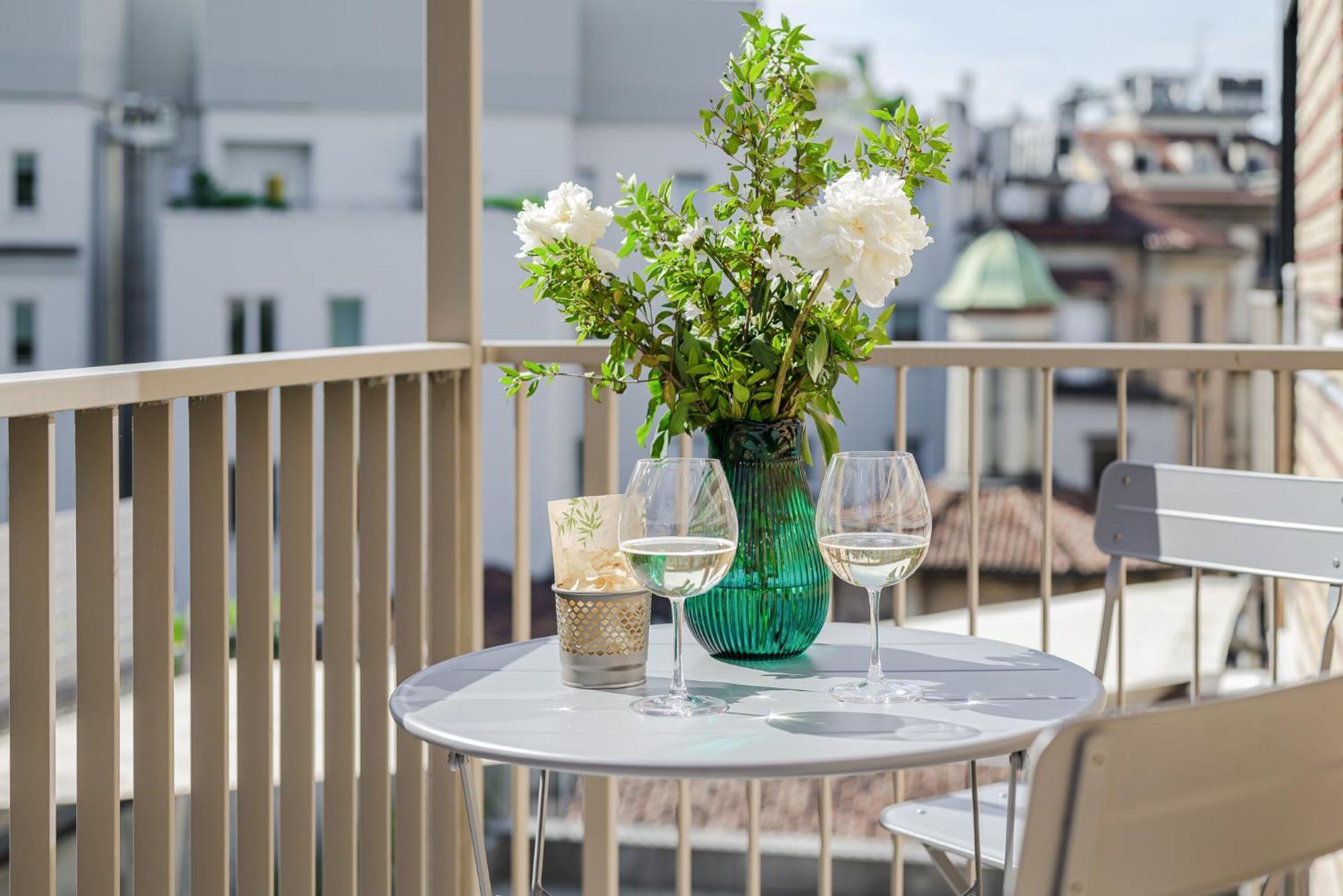 Luxury Suite Nel Cuore Di Milano Eksteriør billede